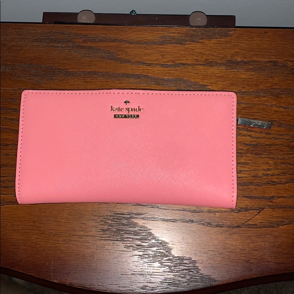 Kate spade wallet